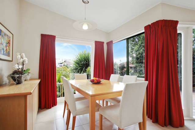 1/70 Bassett Road Remuera_3