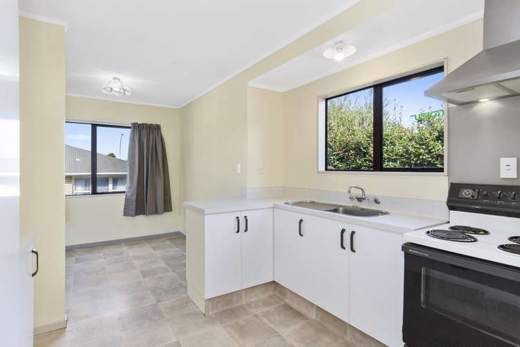 47b Millers Road Brookfield_3