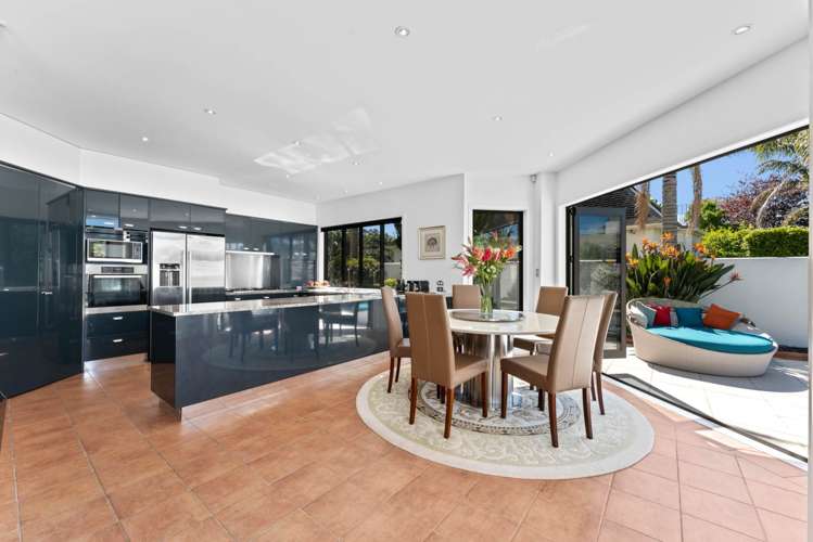 235 Bleakhouse Road Mellons Bay_8