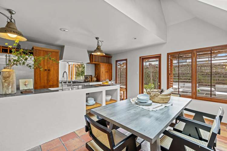 2/151 Idris Road Strowan_10