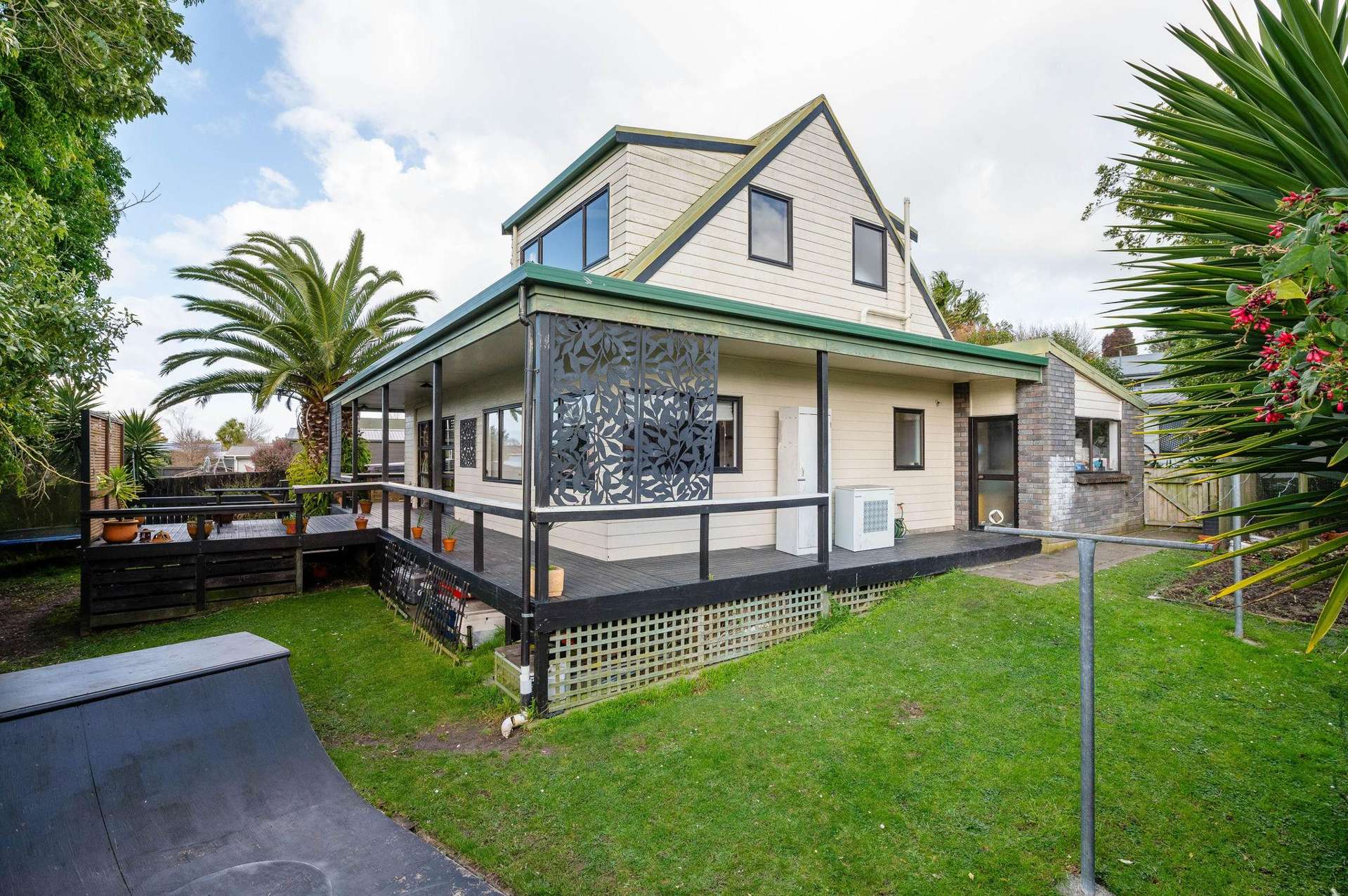 5B Ross View Terrace Dinsdale_0