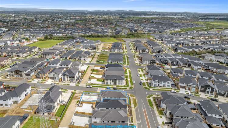 18 Dungloe Avenue Flat Bush_29