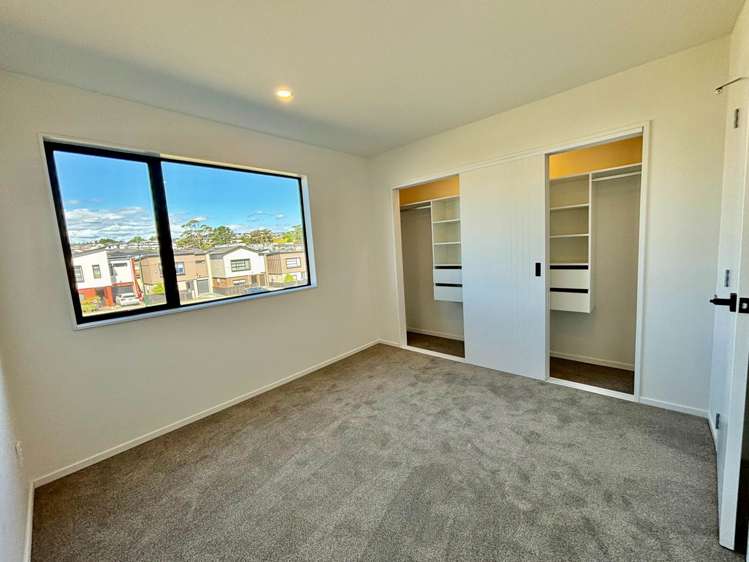 21 Kiato Lane Flat Bush_6