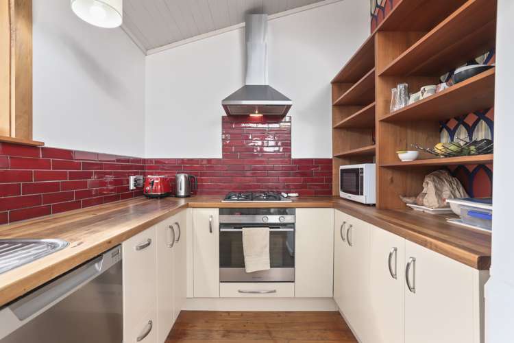 30 Rimutaka Place Titirangi_7