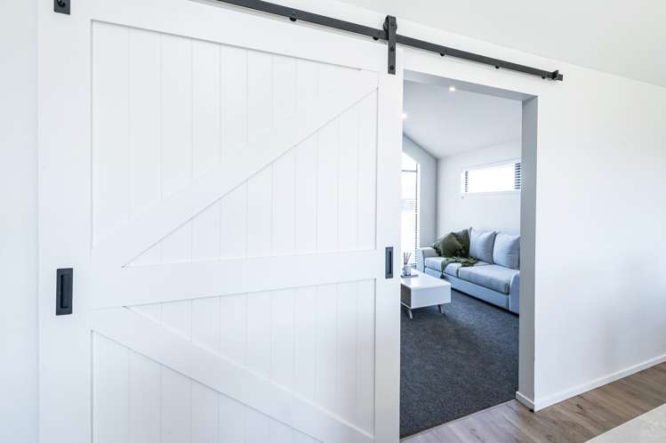 65 Halpin Drive Lincoln_13