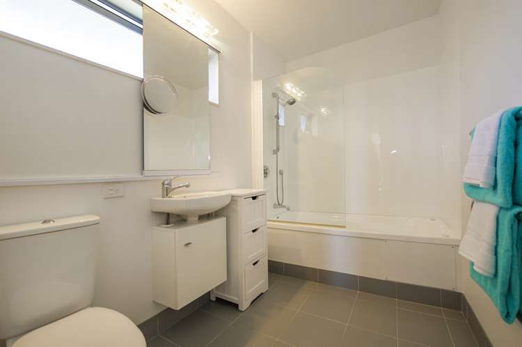 15/18 Eyre Street Whitianga_8