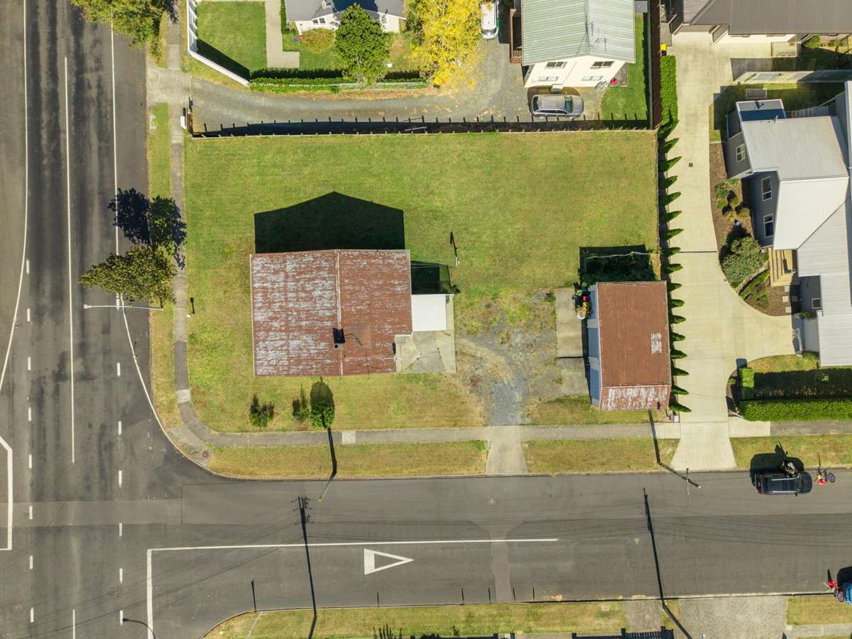 33 Coronation Road_0