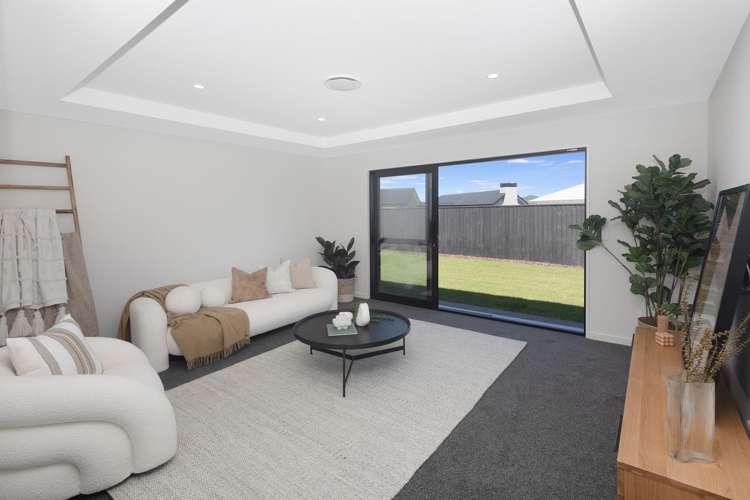 43 Candlesticks Crescent Lincoln_13