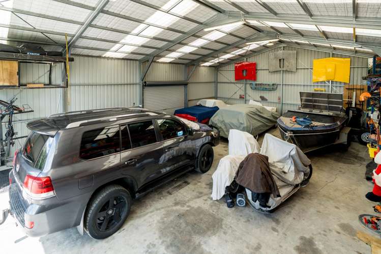 185 Centre Road Momona_24