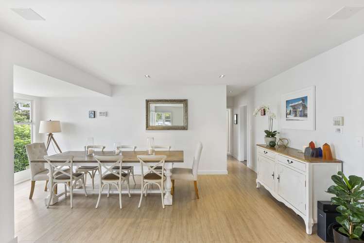 9 Blackett Crescent Meadowbank_17