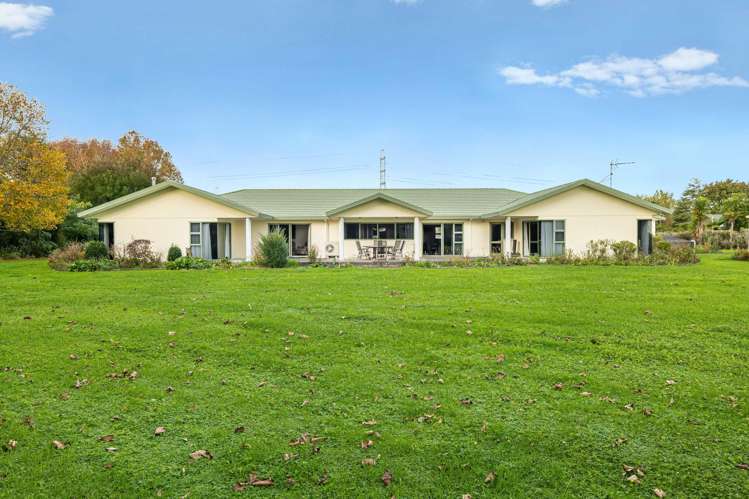 88 Boord Crescent Kumeu_32