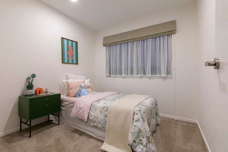 18 Parkview Drive Gulf Harbour_21