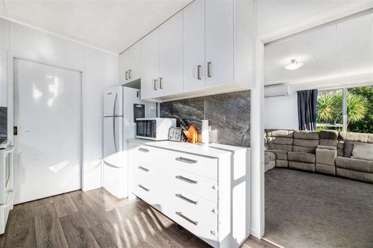 28 Mawney Road Henderson_12