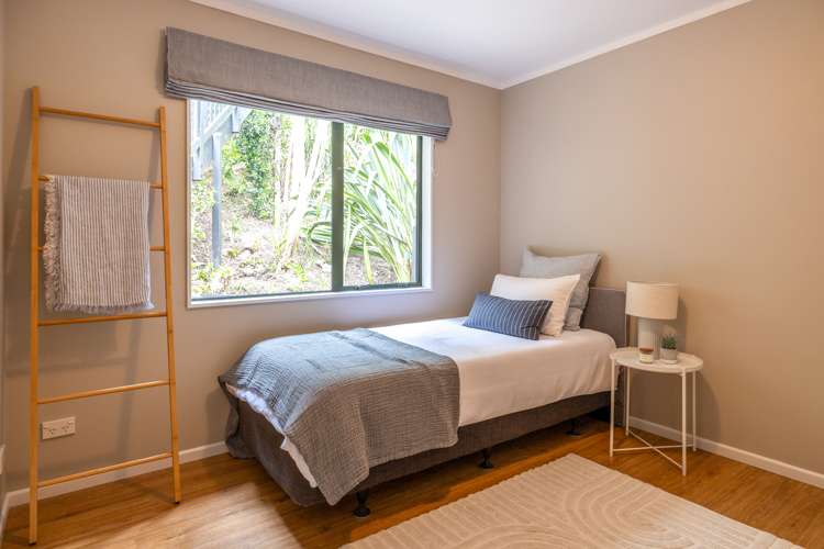 25a Pacific Parade Surfdale_13