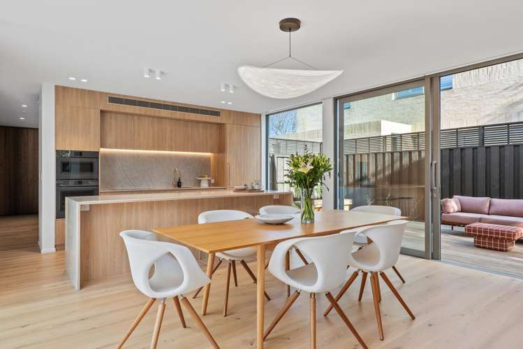 1/88B Hinau Street Fendalton_11