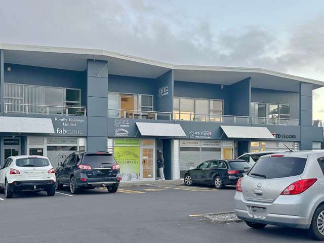Unit O/86 Bush Road Albany_4