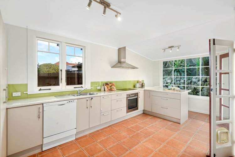 4/48 Turama Road Royal Oak_2