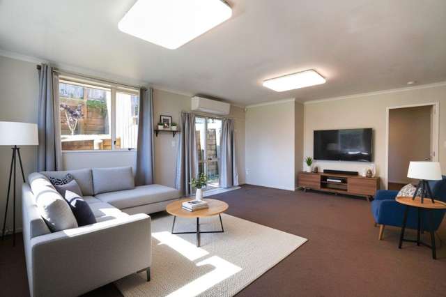 Generous 4 bedroom home Papakura