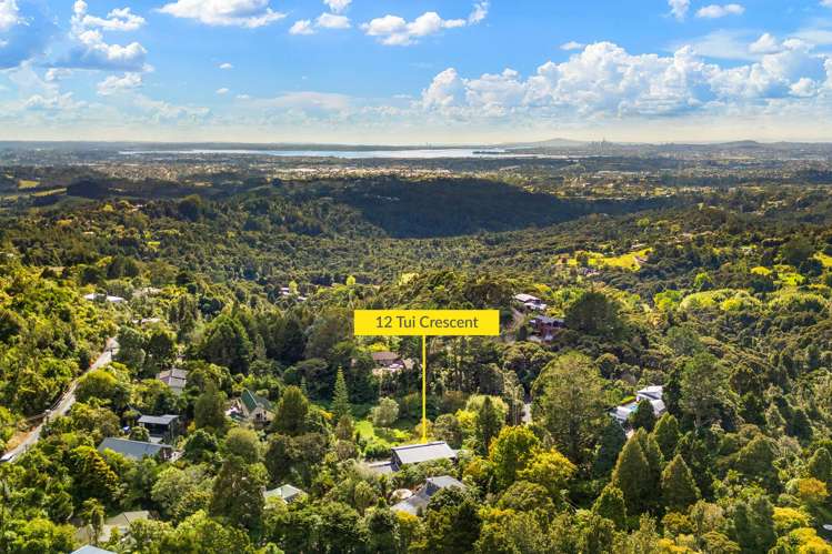 12 Tui Crescent Waiatarua_26