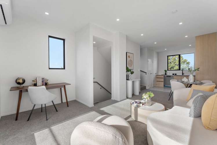 4/113 Te Atatu Road Te Atatu South_5