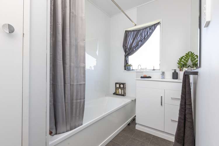 14b Kupe Drive Carterton_8