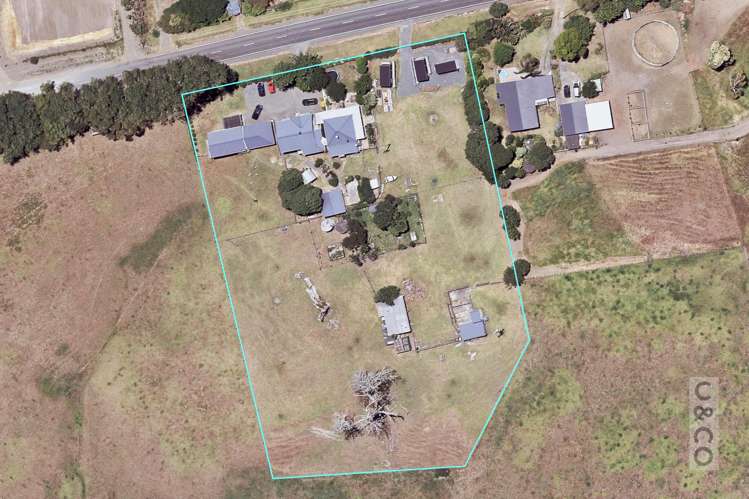 279 Fordyce Road Helensville_44