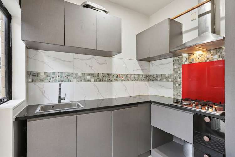 7 Mataki Way Glen Eden_7