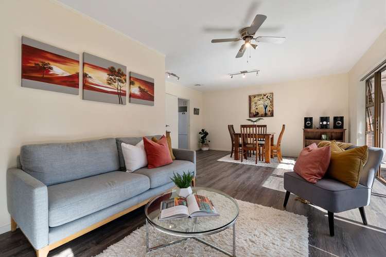 2/6 Keys Street Belmont_8