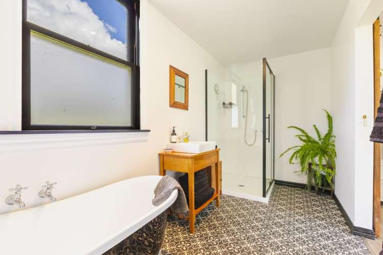 15 Maharakeke Road Waipukurau_11
