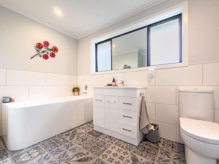 47 McIvor Road Anderson Park_15