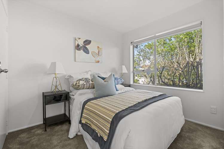1/27 Shanaway Rise Hillcrest_8