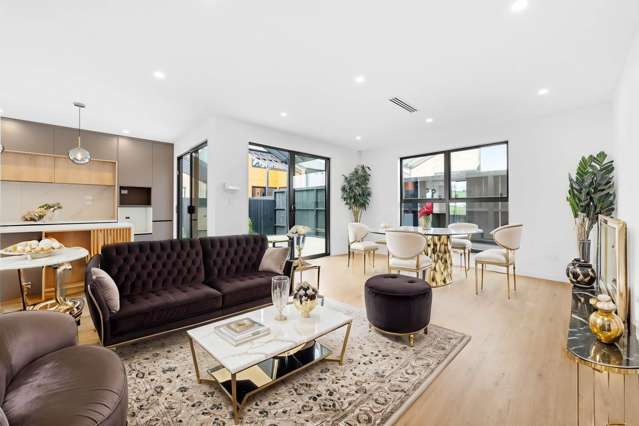 Stylish New Build - Must Sell