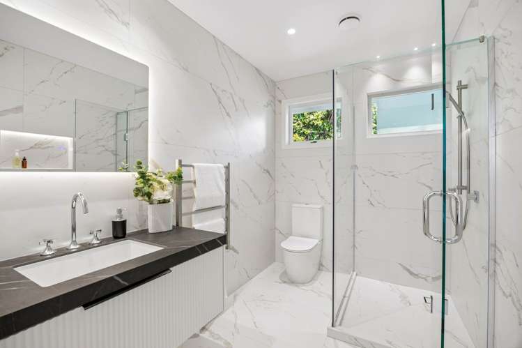 12 Shipherds Avenue Epsom_19