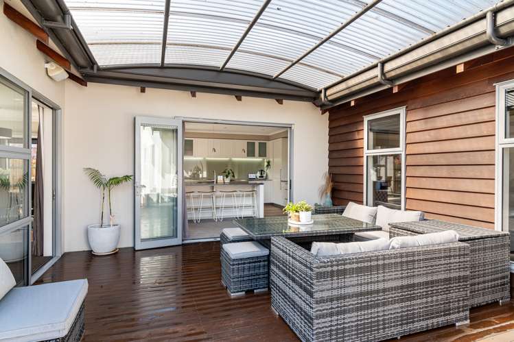 16 Sunningdale Drive Stoke_4