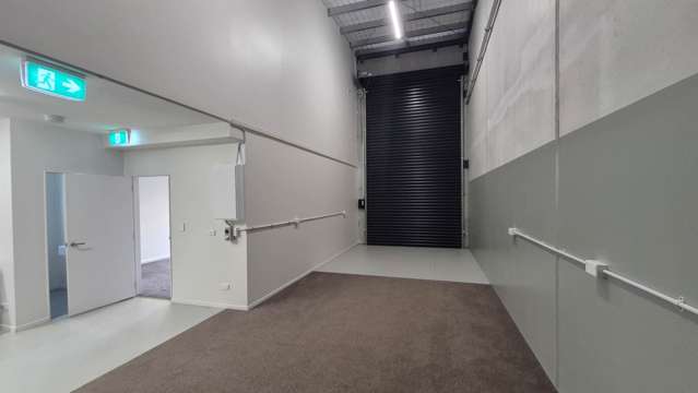 Unit 8/45 Karepiro Drive Stanmore Bay_1