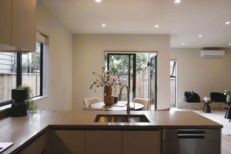 46D Tiroroa Avenue 1802_10