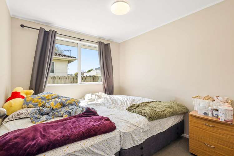 27 Neems Place Manurewa_15