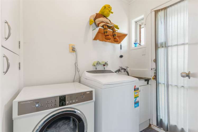 2/4 Roys Road Manurewa_10