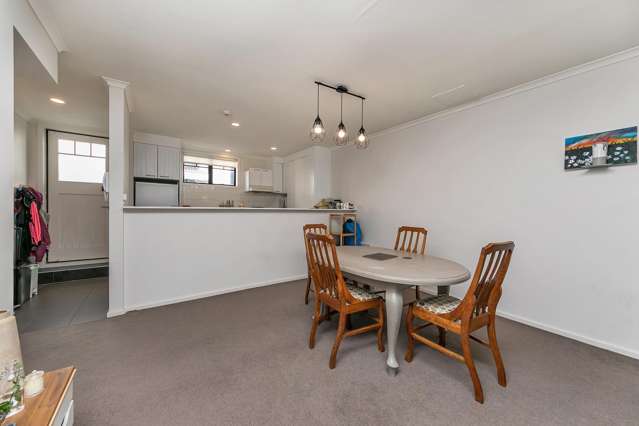 6F/8 Farnham Street Parnell_3