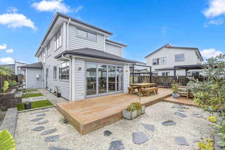 5 Thomas Rielly Avenue Hobsonville_24