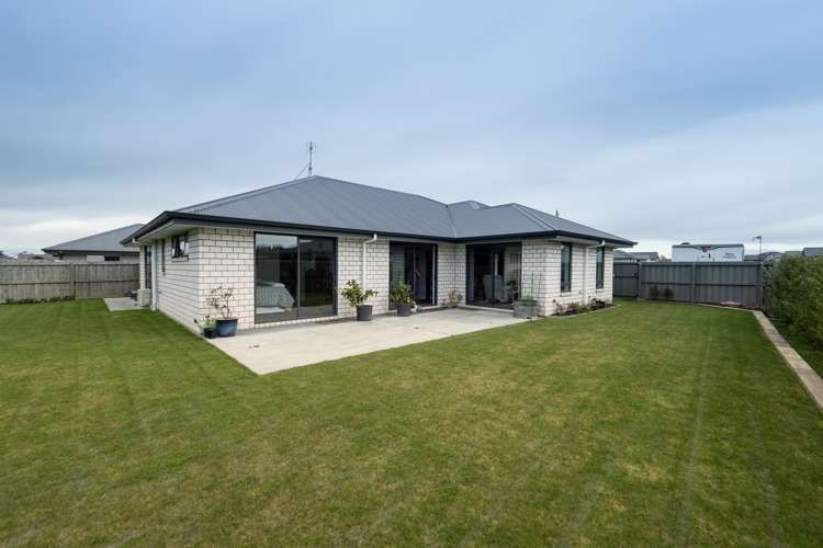 41 Redhaven Rise Netherby_18