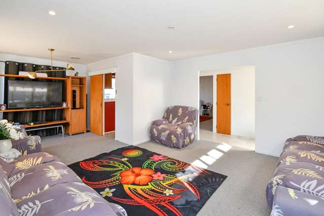 15 Oakmont Place Wattle Downs_2