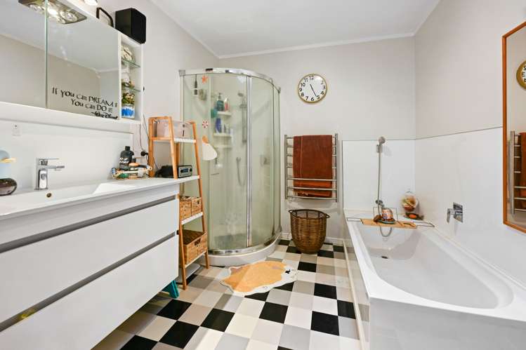 56 Glen Lynne Avenue Queenwood_14