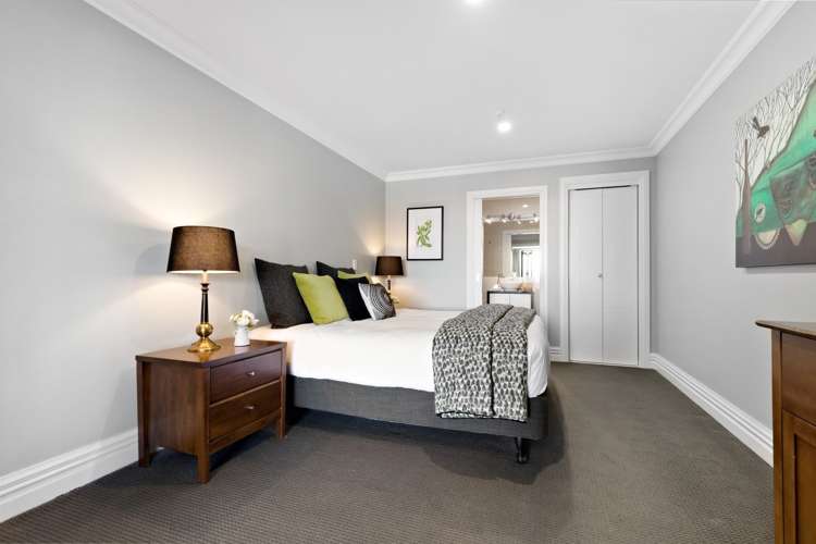 803/34 Lake Esplanade Queenstown_8