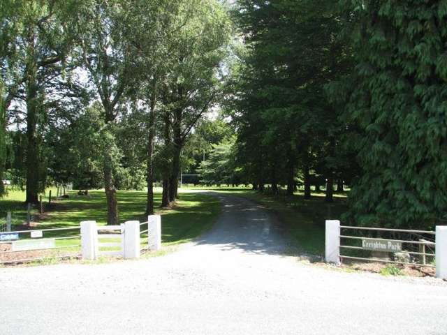 1259 Lakeside Road Milton_1