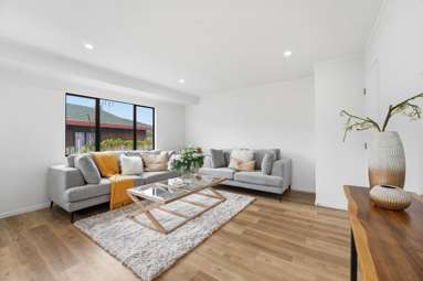 2/68 Meadowood Drive_4