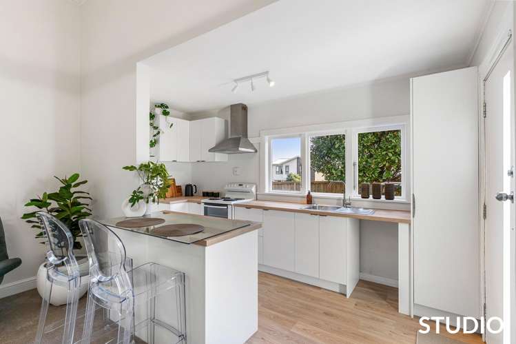 1-2/82A Commissariat Road Mount Wellington_17