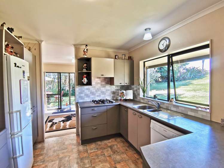 151 Pukenamu Road Te Horo_2