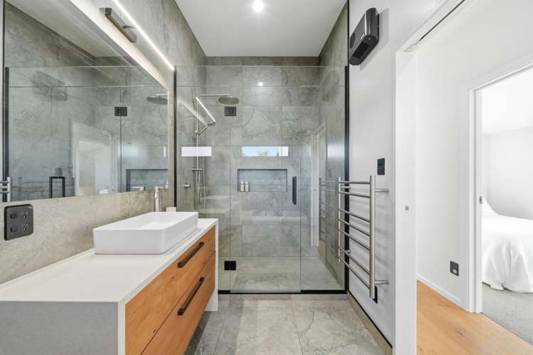 19 Dunbarton Street Redwood_19