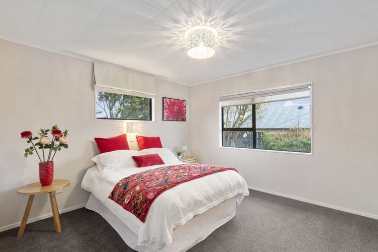 4 Gates Road Waikanae Beach_8